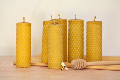 Velas de miel. Velas chicas de 9cm de alto x 3cm de diámetro. VM09030.