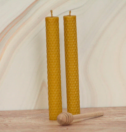 Velas de miel. Velas de 18cm de alto x 2cm de diámetro. VM18020.